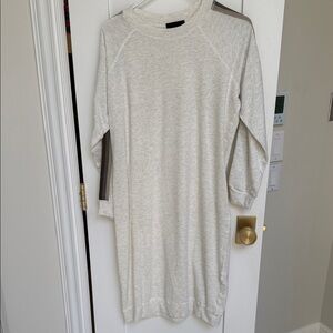 Monrow Mommy Cream Long Sleeve Maternity Dress!